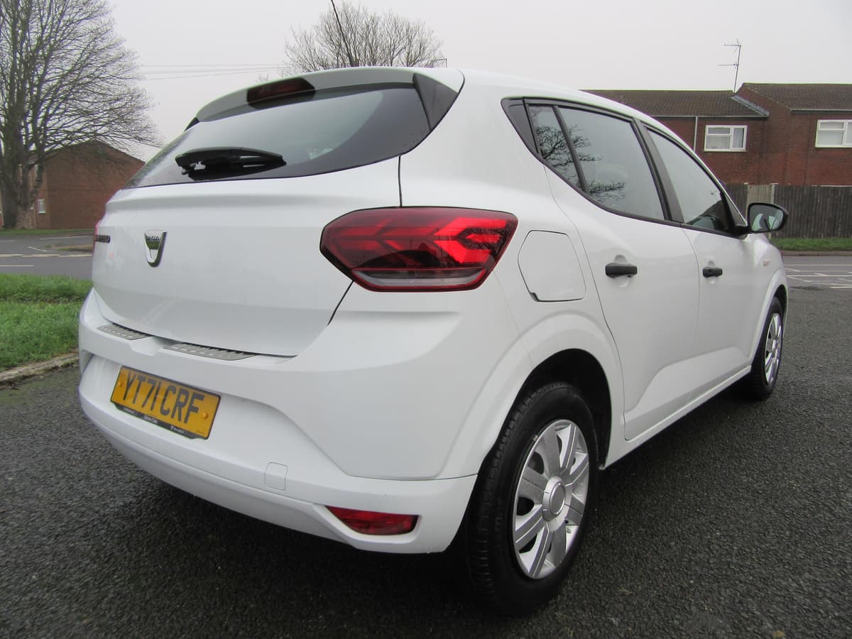 2021 Dacia Sandero Essential SCe - Image 12