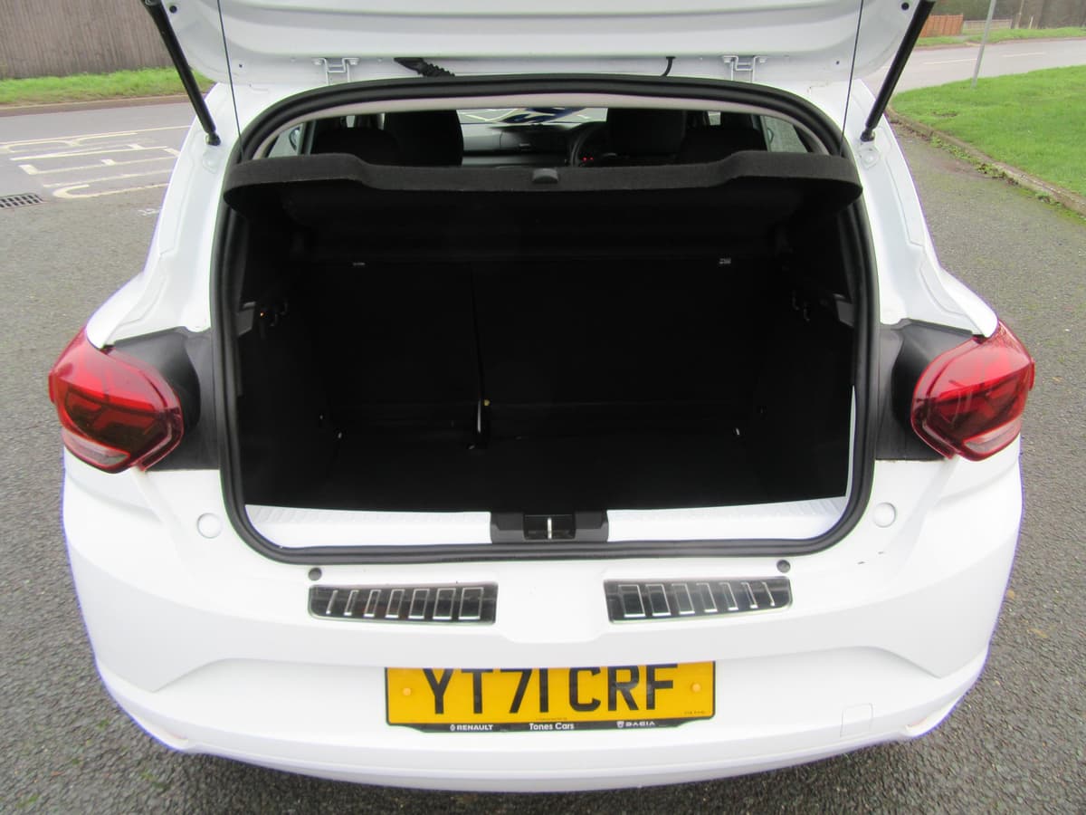 2021 Dacia Sandero Essential SCe - Image 15