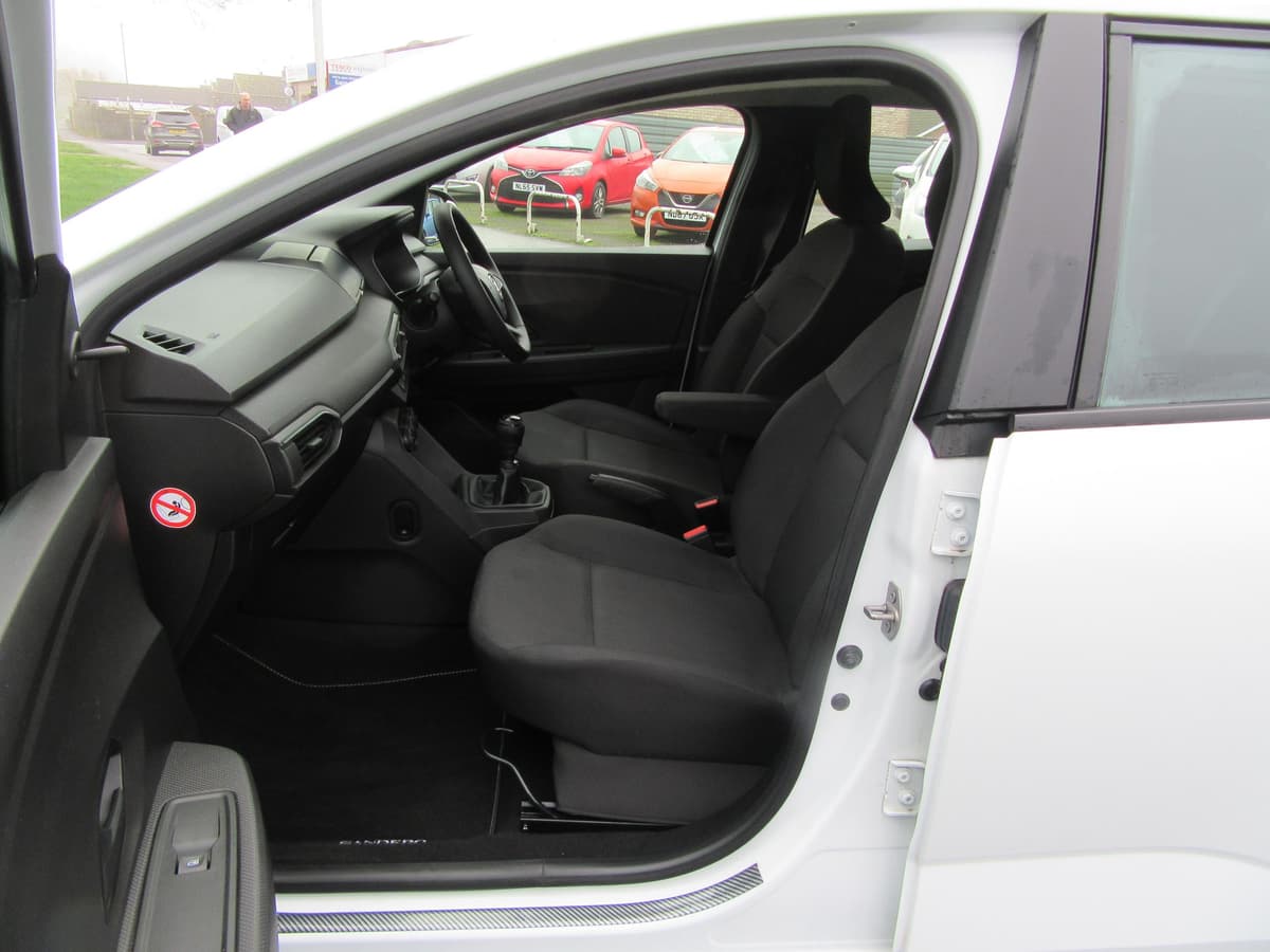 2021 Dacia Sandero Essential SCe - Image 19